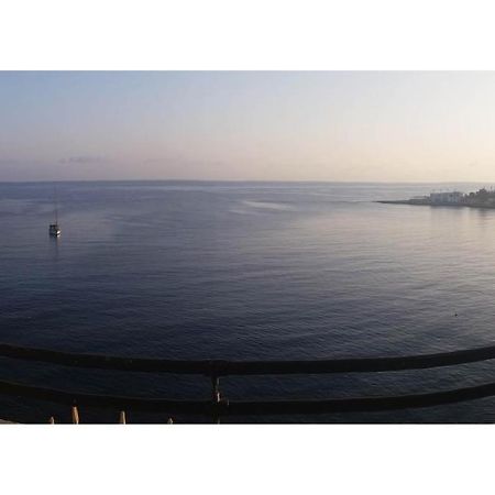 St Julians' Sea Front, Spectacular View, Apartment Saint Julian's Exterior photo