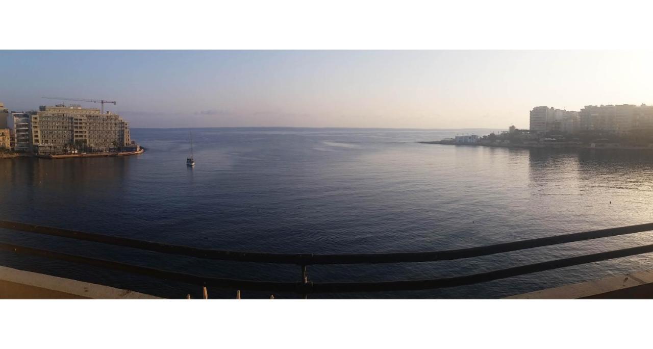 St Julians' Sea Front, Spectacular View, Apartment Saint Julian's Exterior photo